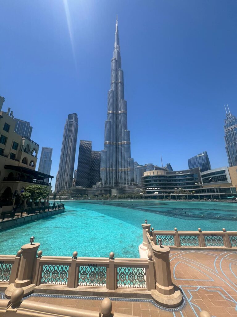 R7 Dubai Are looking to take your company public? Or simply have a question.